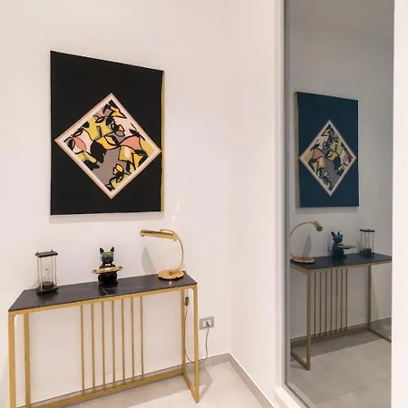 بيت ضيافة Teatro Greco 3*